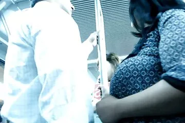 Pizdoliz yêu một phụ nữ trưởng thành trong nhiều năm. sex cu to không che